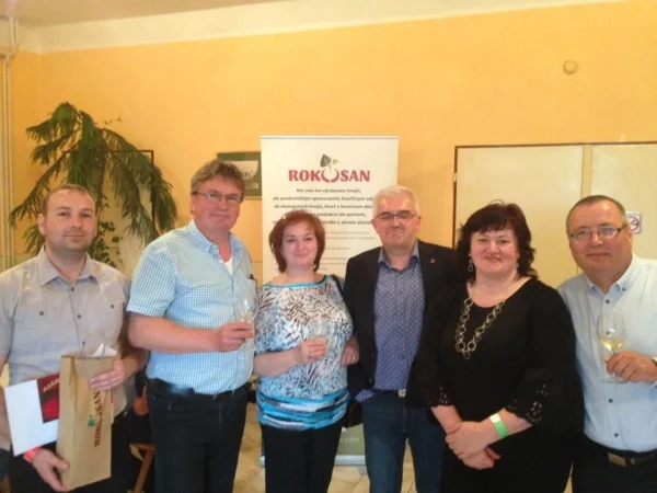 Cata de vino y concurso en Borša